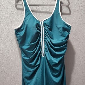 Bathing suit